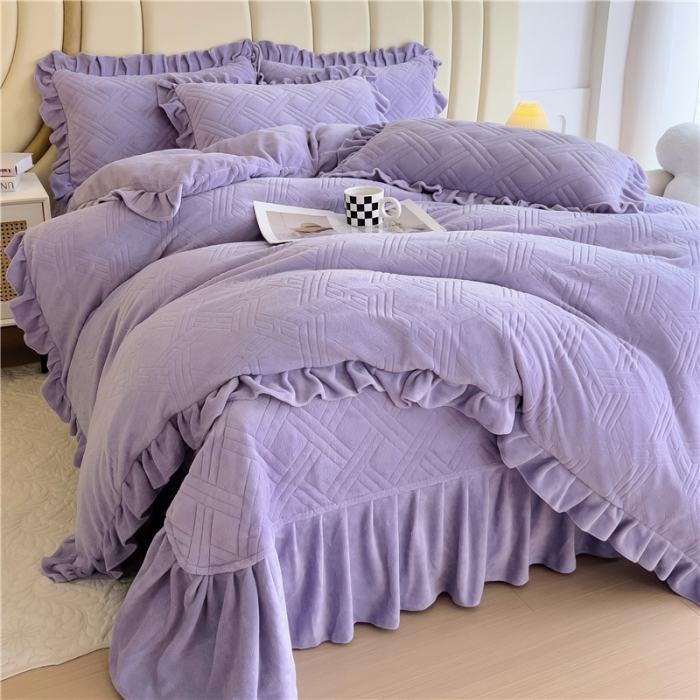 91家纺网 家纺一手货源 找家纺 十个点家纺 2024新款牛奶绒欣雅床盖四件套 欣雅-香芋紫