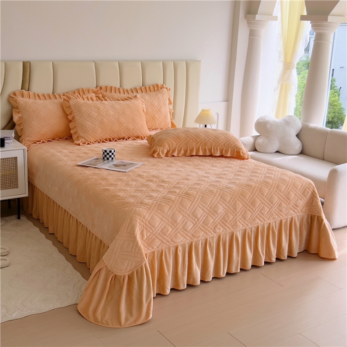 91家纺网 家纺一手货源 找家纺 十个点家纺 2024新款牛奶绒欣雅系列单床盖 欣雅-金驼色