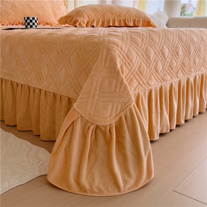 91家纺网 家纺一手货源 找家纺 十个点家纺 2024新款牛奶绒欣雅系列单床盖 欣雅-金驼色