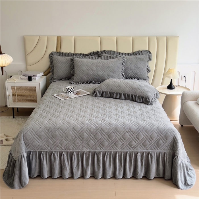 91家纺网 家纺一手货源 找家纺 十个点家纺 2024新款牛奶绒欣雅系列单床盖 欣雅-奶油灰