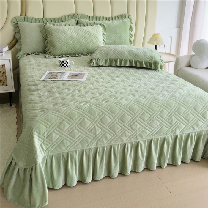 91家纺网 家纺一手货源 找家纺 十个点家纺 2024新款牛奶绒欣雅系列单床盖 欣雅-奶油绿