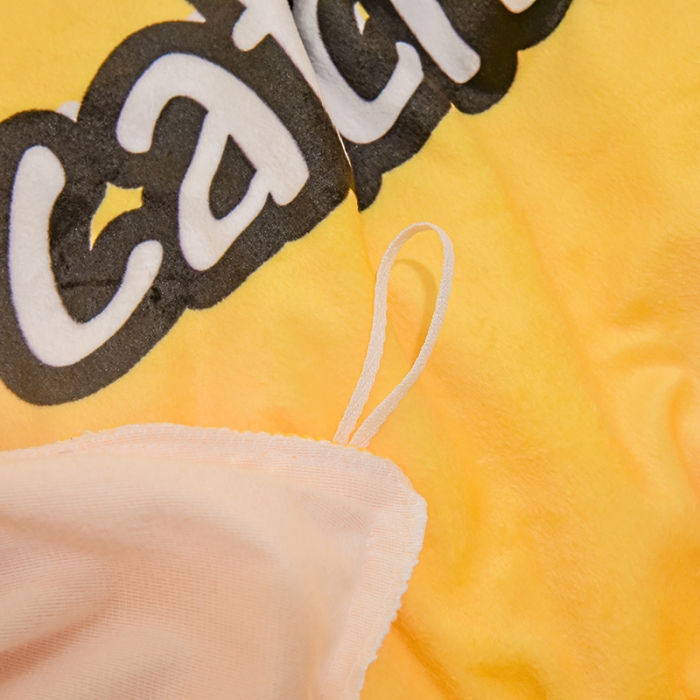 91家纺网 家纺一手货源 找家纺 ds生活馆2025新款大版卡通水晶牛奶珊瑚绒单被套三四件套 草莓皮卡