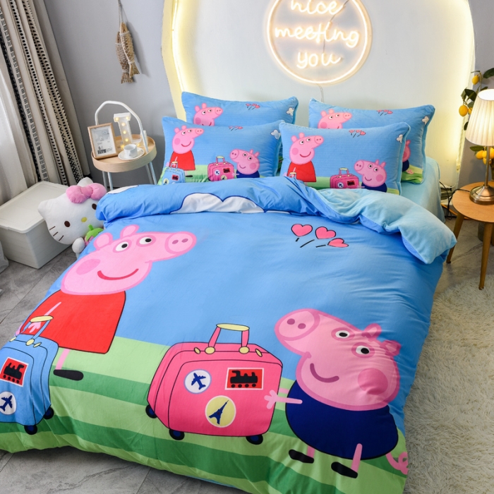 91家纺网 家纺一手货源 找家纺 ds生活馆2025新款大版卡通水晶牛奶珊瑚绒单被套三四件套 旅行佩奇