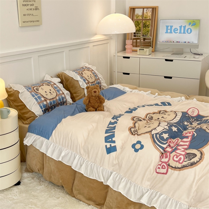 91家纺网 家纺一手货源 找家纺 昔可家纺 2023新款花边数码宝宝绒四件套 冬日熊宝