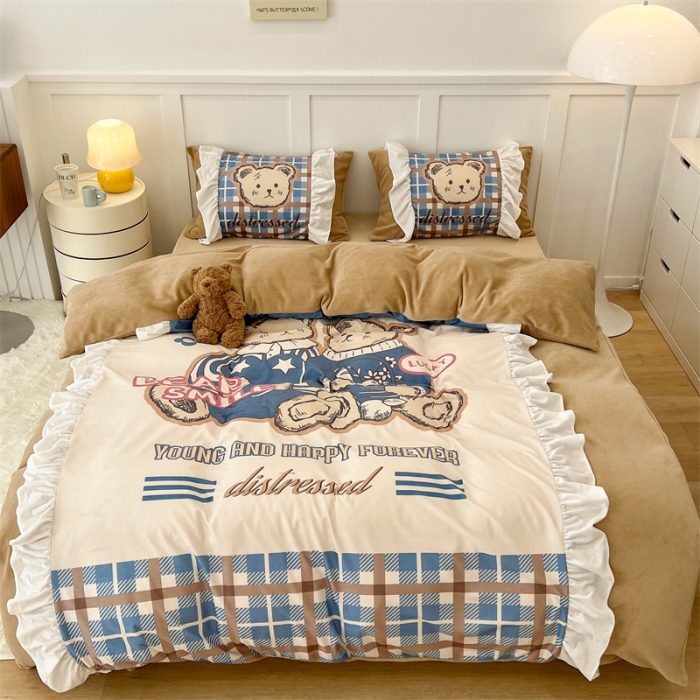 91家纺网 家纺一手货源 找家纺 昔可家纺 2023新款花边数码宝宝绒四件套 冬日熊宝