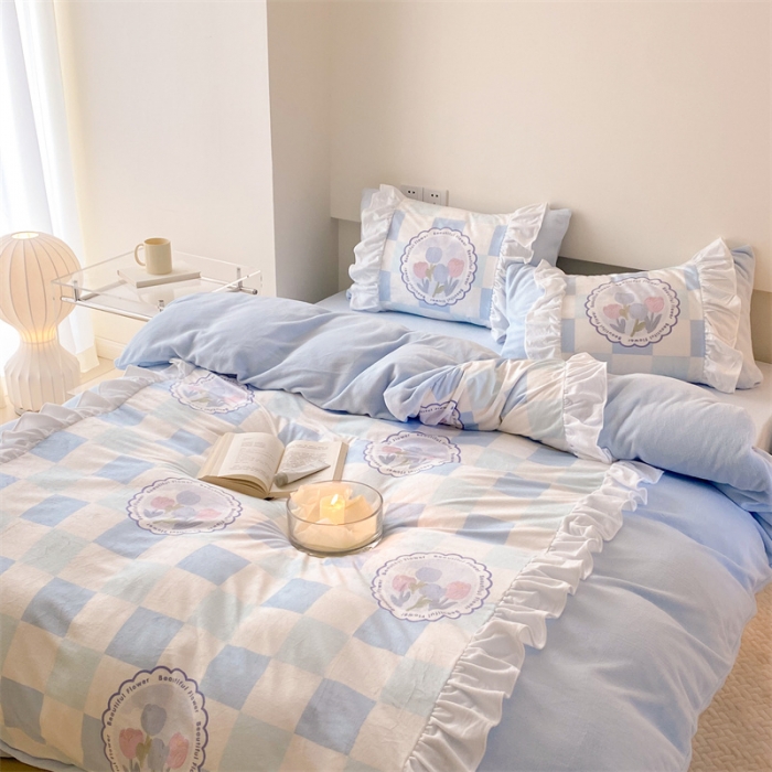 91家纺网 家纺一手货源 找家纺 昔可家纺 2023新款花边数码宝宝绒四件套 蓝棋盘郁金