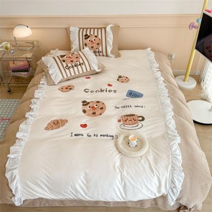昔可家纺 2023新款花边数码宝宝绒四件套 曲奇饼干