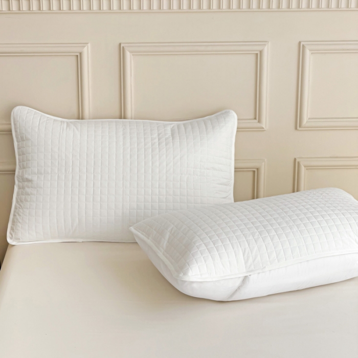 91家纺网 家纺一手货源 找家纺 春雨家居 2024新款全棉隔脏夹棉枕套 白色