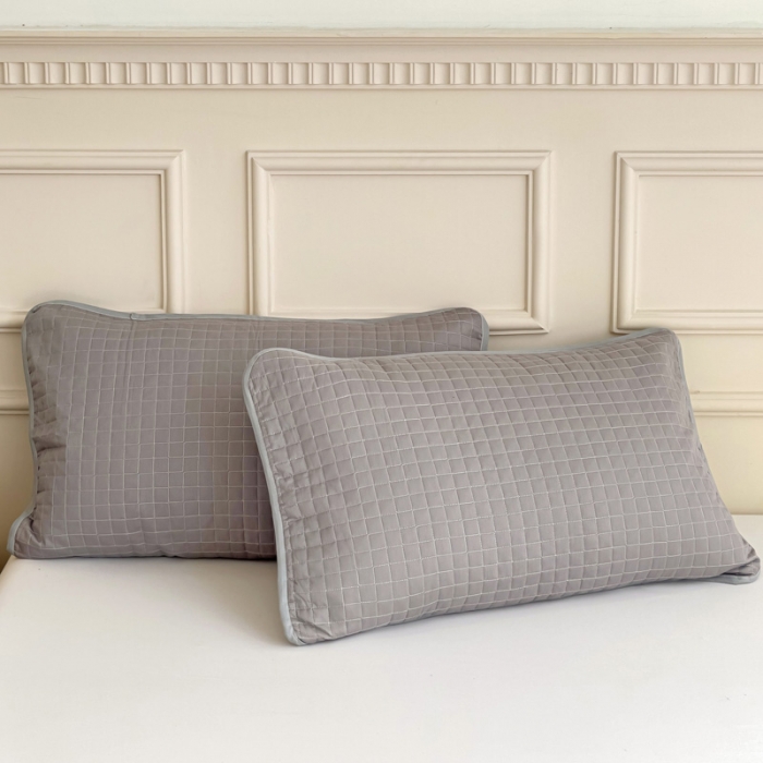 91家纺网 家纺一手货源 找家纺 春雨家居 2024新款全棉隔脏夹棉枕套 灰色