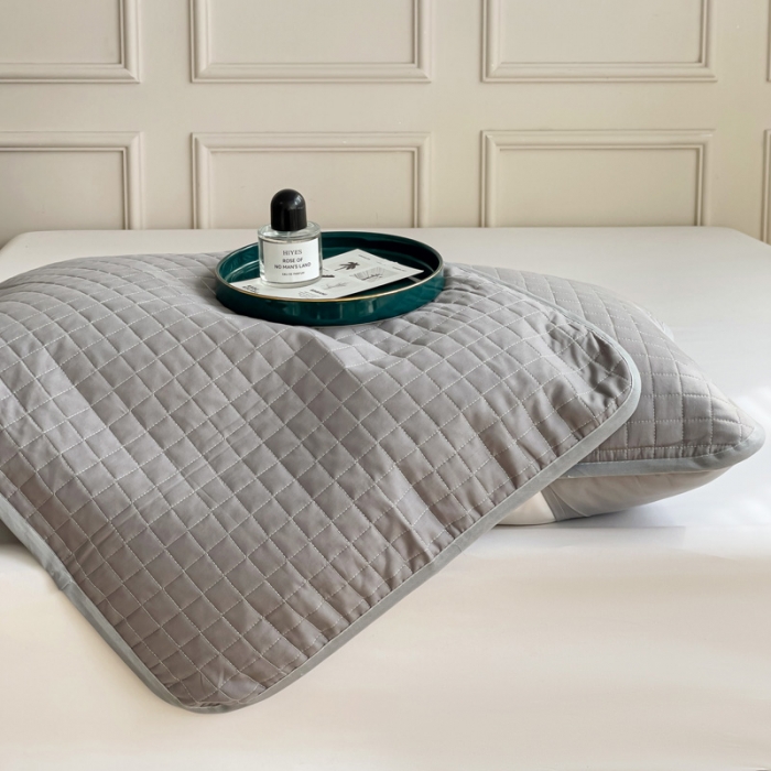 91家纺网 家纺一手货源 找家纺 春雨家居 2024新款全棉隔脏夹棉枕套 灰色