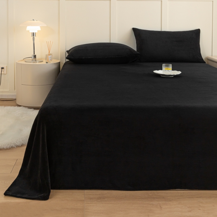 91家纺网 家纺一手货源 找家纺 慕澄家纺 2023新款纯色牛奶绒加厚保暖多功能床单盖毯 床单-黑金
