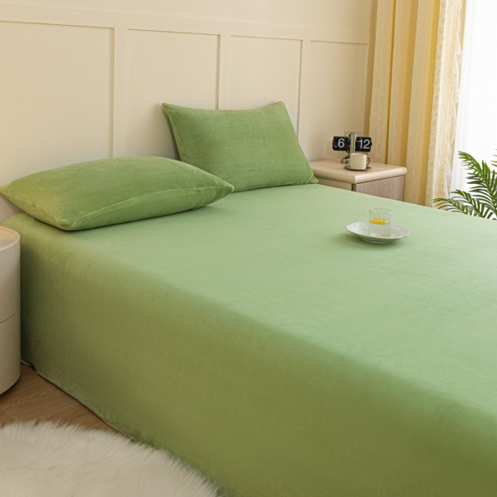 91家纺网 家纺一手货源 找家纺 慕澄家纺 2023新款纯色牛奶绒加厚保暖多功能床单盖毯 床单-抹茶