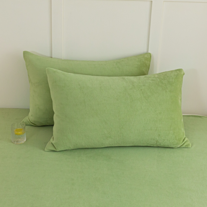 91家纺网 家纺一手货源 找家纺 慕澄家纺 2023新款纯色牛奶绒加厚保暖多功能床单盖毯 床单-抹茶