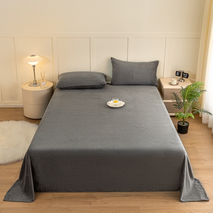 91家纺网 家纺一手货源 找家纺 慕澄家纺 2023新款纯色牛奶绒加厚保暖多功能床单盖毯 床单-墨灰