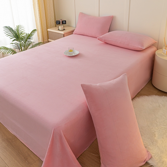 91家纺网 家纺一手货源 找家纺 慕澄家纺 2023新款纯色牛奶绒加厚保暖多功能床单盖毯 床单-桃粉