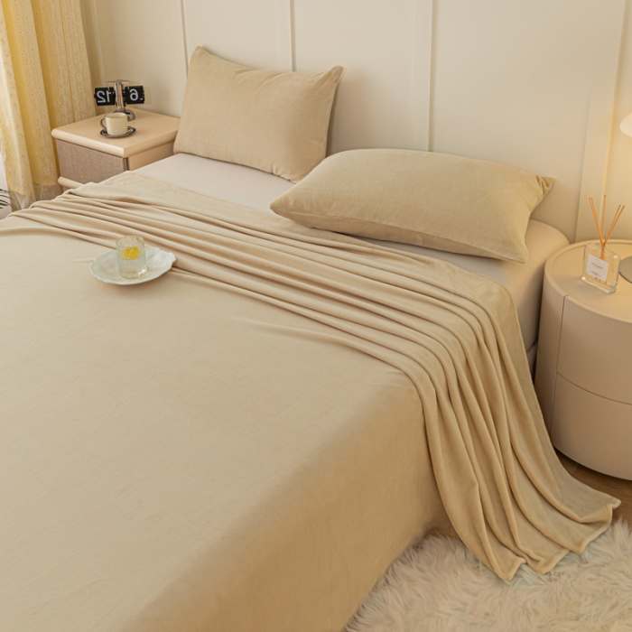 91家纺网 家纺一手货源 找家纺 慕澄家纺 2023新款纯色牛奶绒加厚保暖多功能床单盖毯 床单-驼咖