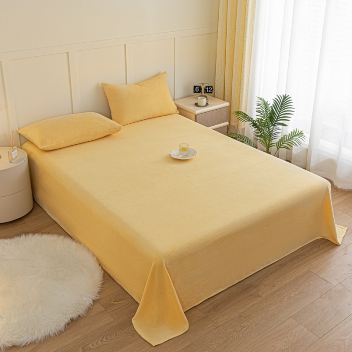 91家纺网 家纺一手货源 找家纺 慕澄家纺 2023新款纯色牛奶绒加厚保暖多功能床单盖毯 床单-杏黄