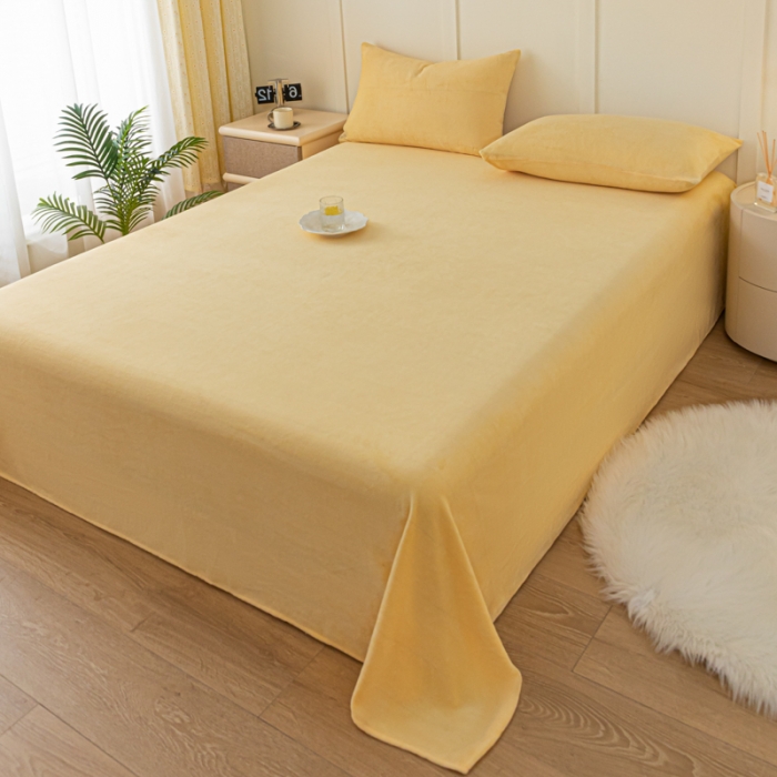 91家纺网 家纺一手货源 找家纺 慕澄家纺 2023新款纯色牛奶绒加厚保暖多功能床单盖毯 床单-杏黄