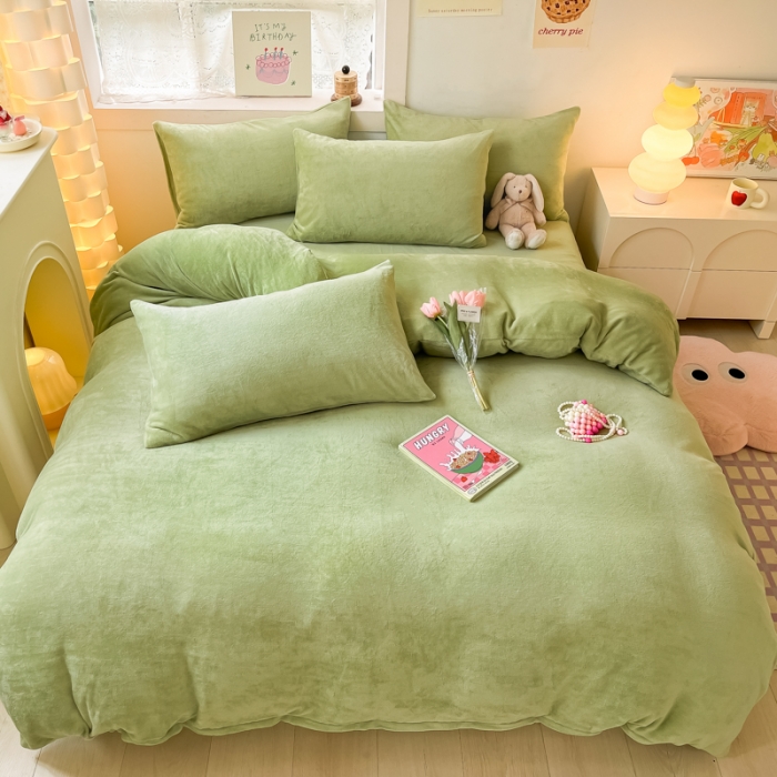 91家纺网 家纺一手货源 找家纺 慕澄家纺 2023新款简约牛奶绒加厚保暖四件套-纯爱 纯爱-抹茶