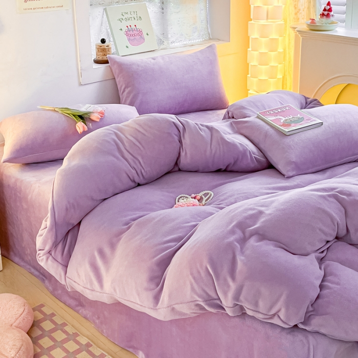 91家纺网 家纺一手货源 找家纺 慕澄家纺 2023新款简约牛奶绒加厚保暖四件套-纯爱 纯爱-烟紫