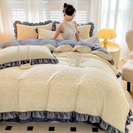 91家纺网 家纺一手货源 找家纺 （总）2025新款高克重5D雕花加厚牛奶绒韩式花边系列