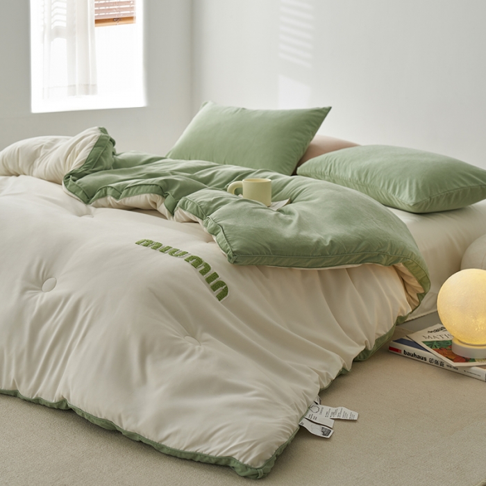 91家纺网 家纺一手货源 找家纺 （总）荔禾家居 2023新款A类毛巾绣多巴胺系大豆被冬被