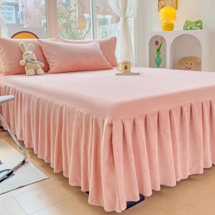 91家纺网 家纺一手货源 找家纺 极梦家纺（支持定制） 2025新款纯色高克重韩版牛奶绒单床裙三件套 牛奶粉