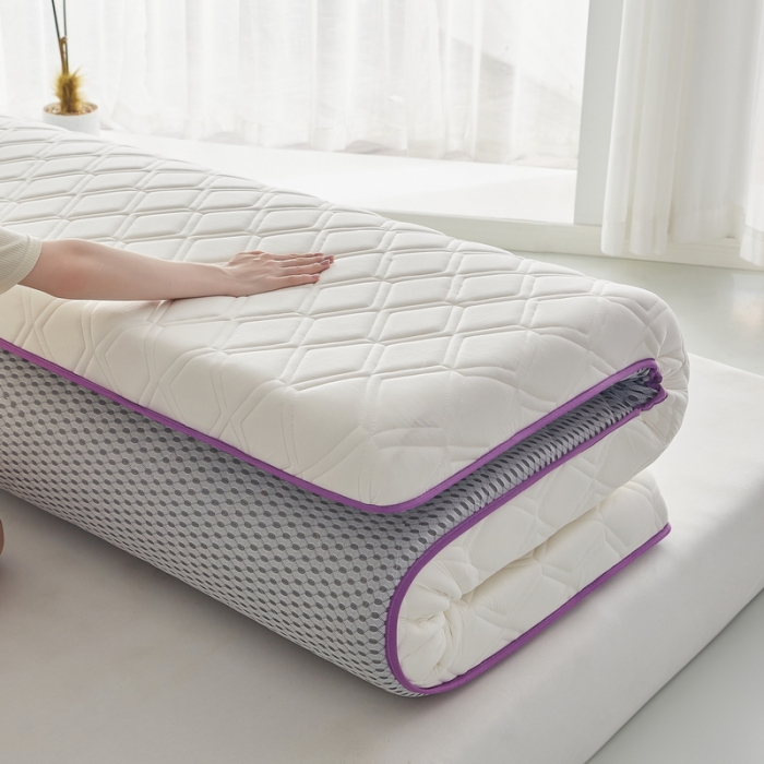 91家纺网 家纺一手货源 找家纺 祁恋婷家居 2023新款A类专版乳胶记忆棉大豆床垫【床垫遮盖物】-款式二 笑脸-白