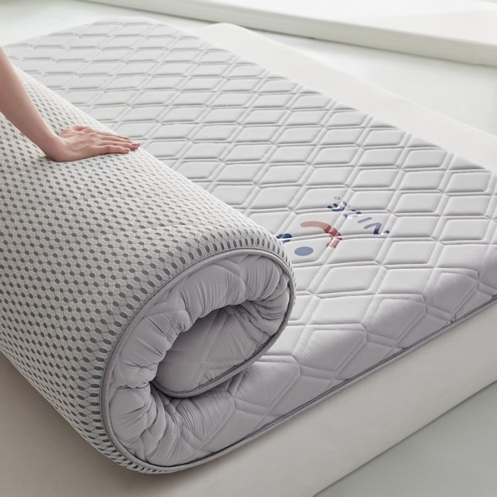 91家纺网 家纺一手货源 找家纺 祁恋婷家居 2023新款A类专版乳胶记忆棉大豆床垫【床垫遮盖物】-款式二 笑脸-灰