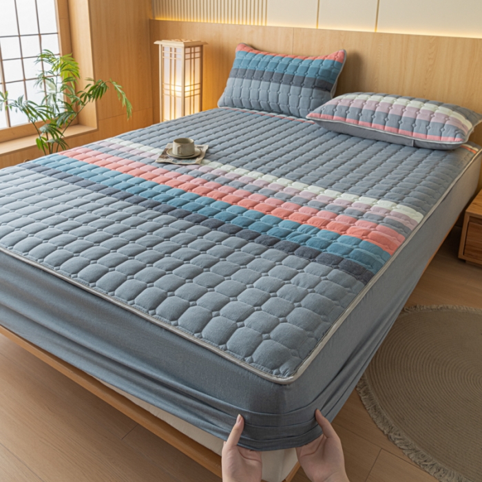 91家纺网 家纺一手货源 找家纺 卡伦 2025新款A类纯棉水洗棉夹棉床笠 彩虹条