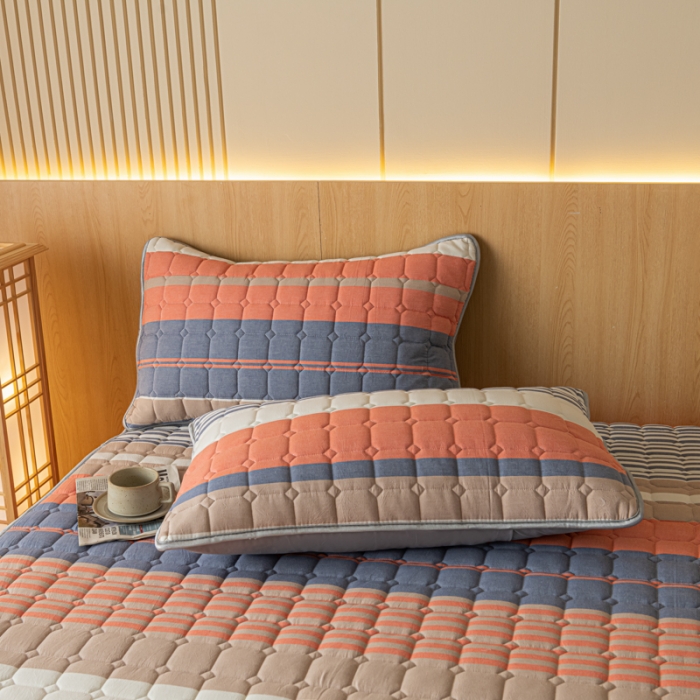 91家纺网 家纺一手货源 找家纺 卡伦 2025新款A类纯棉水洗棉夹棉床笠 格兰咖条