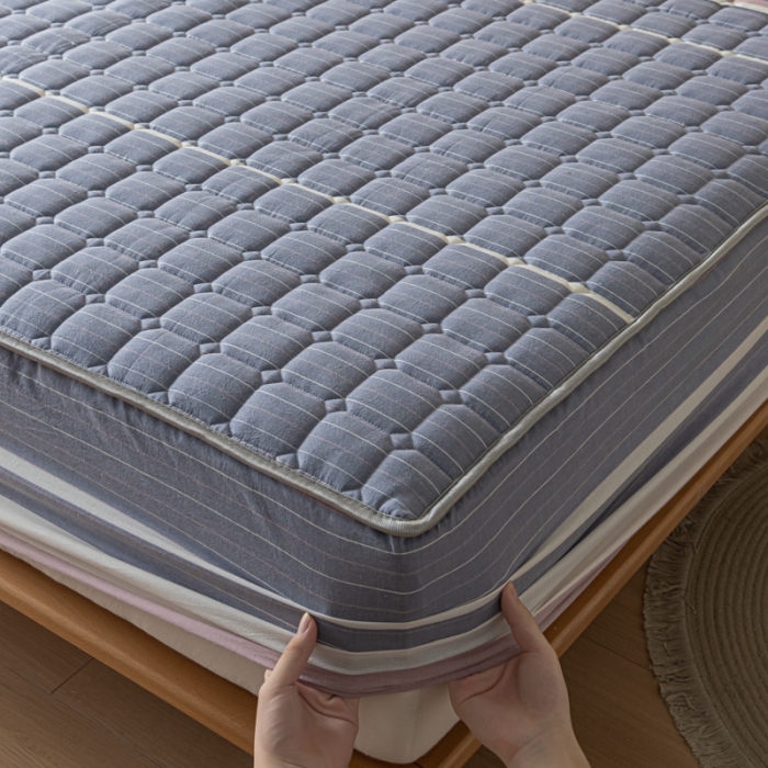 91家纺网 家纺一手货源 找家纺 卡伦 2025新款A类纯棉水洗棉夹棉床笠 格林兰