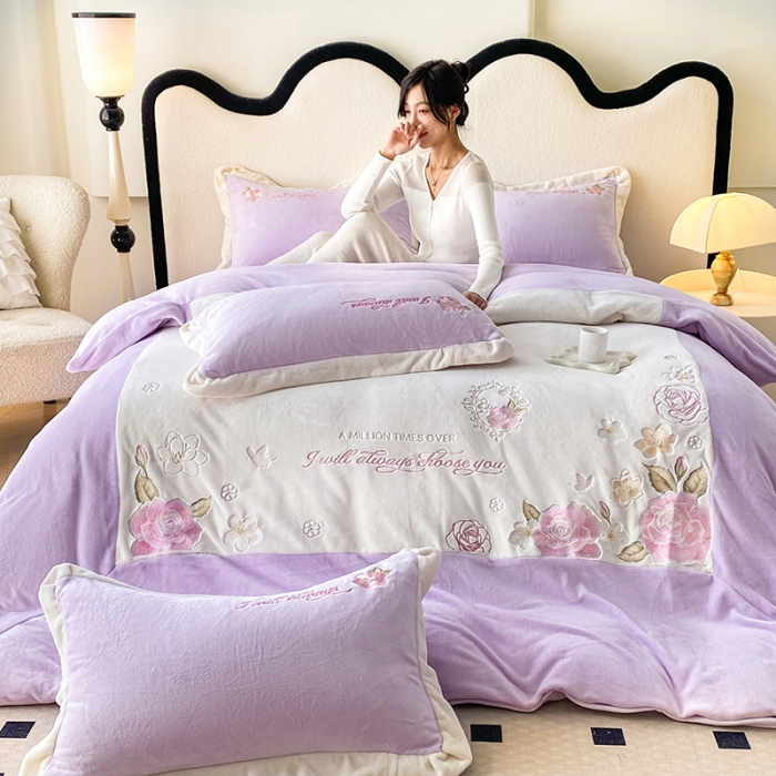 91家纺网 家纺一手货源 找家纺 可以家居 2023新款高克重全消光绣花四件套-伊芙琳 伊芙琳-蔷薇紫