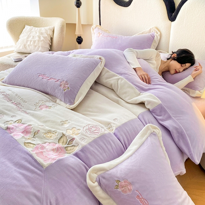 91家纺网 家纺一手货源 找家纺 可以家居 2023新款高克重全消光绣花四件套-伊芙琳 伊芙琳-蔷薇紫