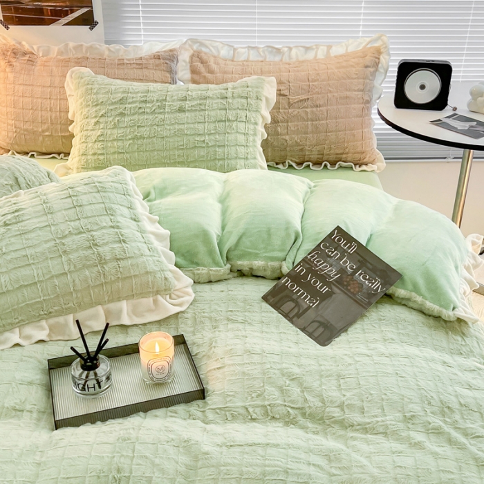 91家纺网 家纺一手货源 找家纺 总金爱家 2023新款全消光牛奶绒A类纯色獭兔毛绒立体牛奶绒四件套