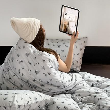 91家纺网 家纺一手货源 找家纺 源启生活2023新款亲肤舒适秋冬全棉针织棉四件套 以墨