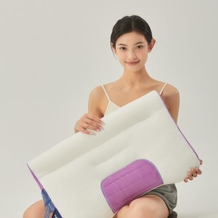 91家纺网 家纺一手货源 找家纺 芯链 2023新款4D立体针织草本牵引护颈枕 紫色