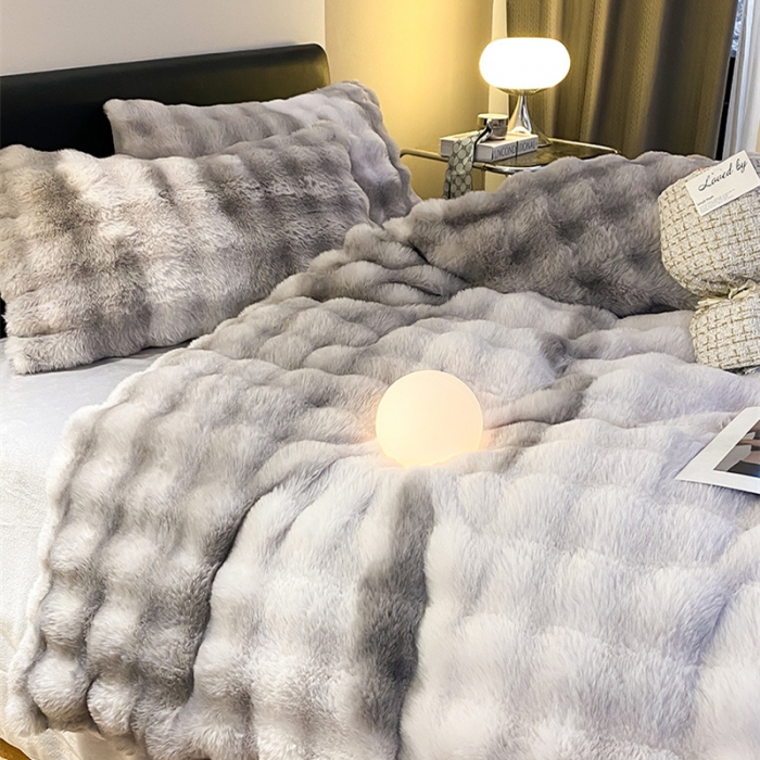 91家纺网 家纺一手货源 找家纺 澳梵 2023新款【极简浪漫】渲染系列-托斯卡纳皮草四件套 渲染-灰