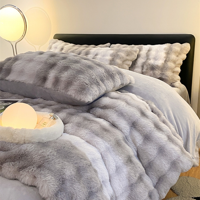 91家纺网 家纺一手货源 找家纺 澳梵 2023新款【极简浪漫】渲染系列-托斯卡纳皮草四件套 渲染-灰