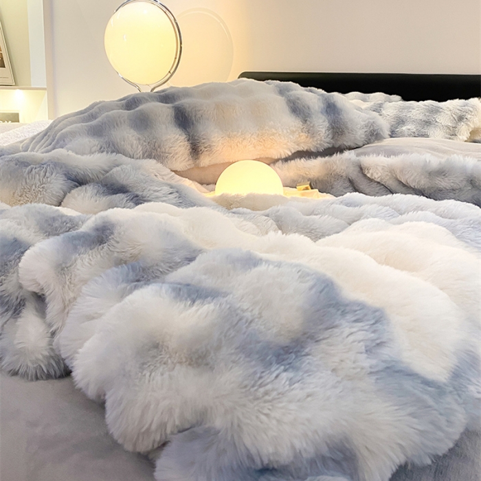 91家纺网 家纺一手货源 找家纺 澳梵 2023新款【极简浪漫】渲染系列-托斯卡纳皮草四件套 渲染-蓝