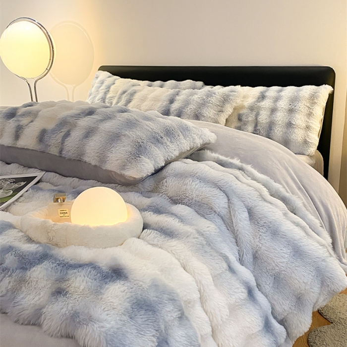 91家纺网 家纺一手货源 找家纺 澳梵 2023新款【极简浪漫】渲染系列-托斯卡纳皮草四件套 渲染-蓝