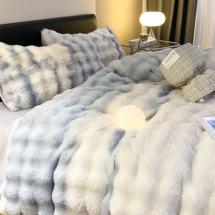 91家纺网 家纺一手货源 找家纺 澳梵 2023新款【极简浪漫】渲染系列-托斯卡纳皮草四件套 渲染-蓝