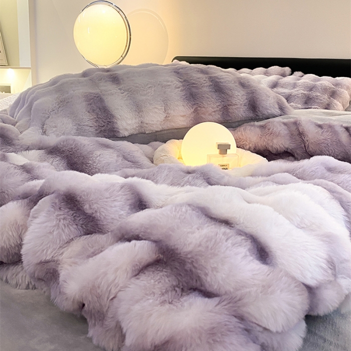 91家纺网 家纺一手货源 找家纺 澳梵 2023新款【极简浪漫】渲染系列-托斯卡纳皮草四件套 渲染-紫