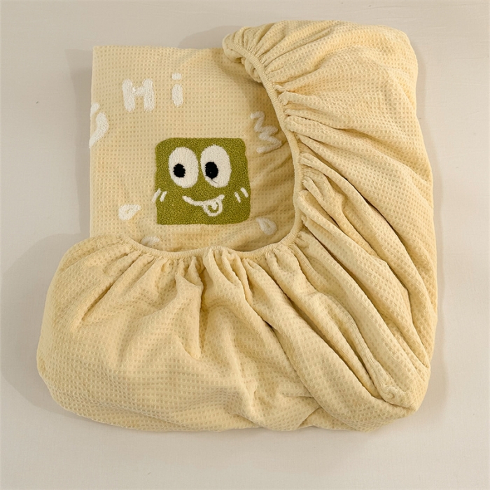 91家纺网 家纺一手货源 找家纺 洋铭区（原狠狠爱）2023新款华夫格单品绒床笠 华夫格 暖黄