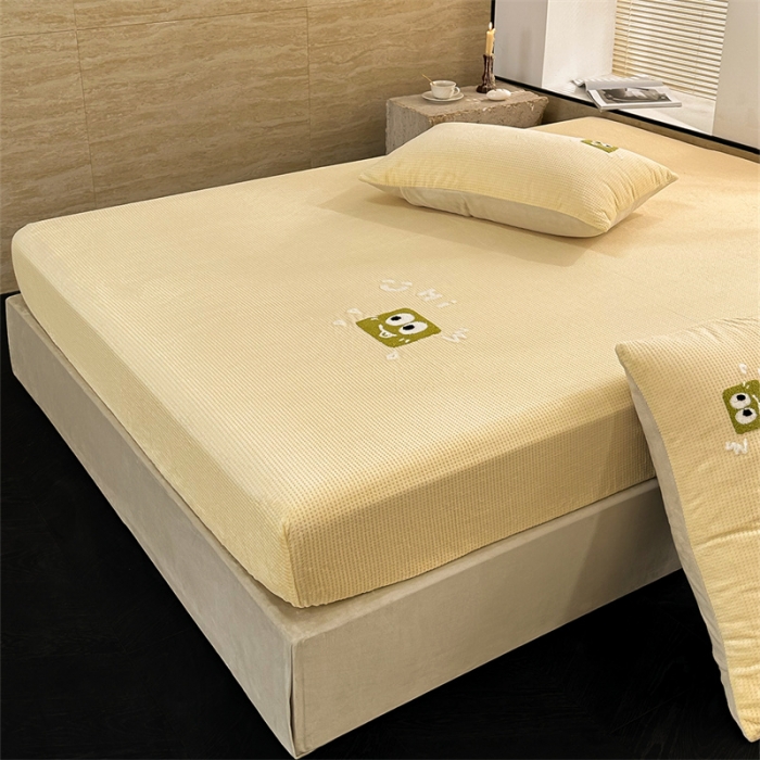 91家纺网 家纺一手货源 找家纺 洋铭区（原狠狠爱）2023新款华夫格单品绒床笠 华夫格 暖黄