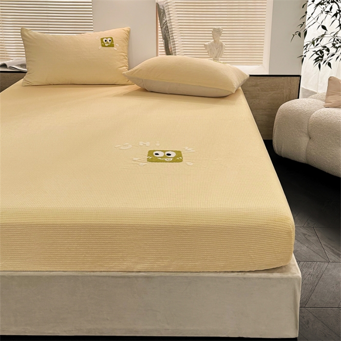 91家纺网 家纺一手货源 找家纺 洋铭区（原狠狠爱）2023新款华夫格单品绒床笠 华夫格 暖黄