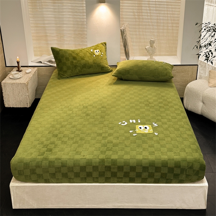 91家纺网 家纺一手货源 找家纺 洋铭区（原狠狠爱）2023新款华夫格单品绒床笠 清格 绿