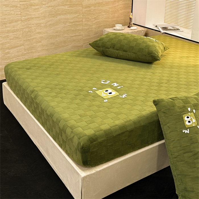 91家纺网 家纺一手货源 找家纺 洋铭区（原狠狠爱）2023新款华夫格单品绒床笠 清格 绿