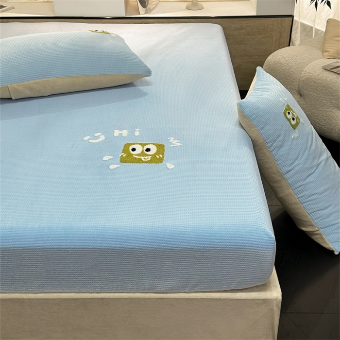 91家纺网 家纺一手货源 找家纺 洋铭区（原狠狠爱）2023新款华夫格单品绒床笠 华夫格 浅蓝