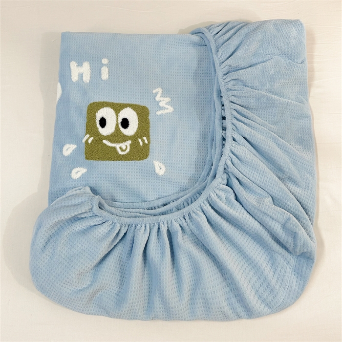 91家纺网 家纺一手货源 找家纺 洋铭区（原狠狠爱）2023新款华夫格单品绒床笠 华夫格 浅蓝